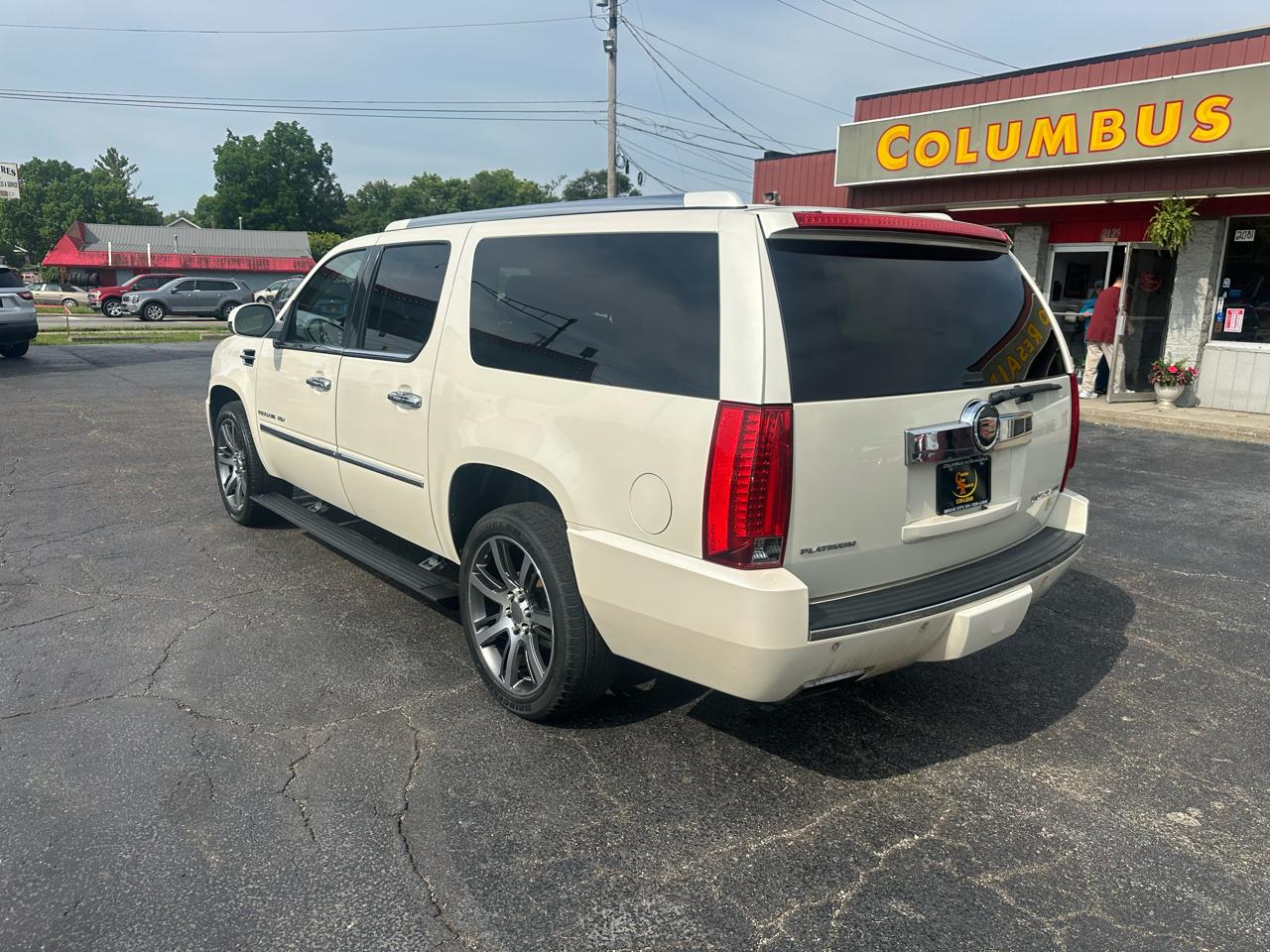 Cadillac Escalade ESV AWD 4dr Platinum 2014