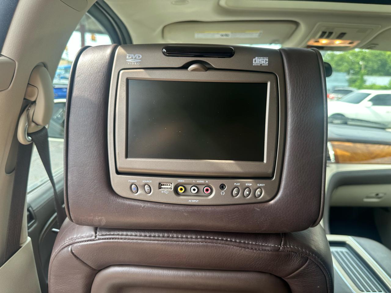 Cadillac Escalade ESV AWD 4dr Platinum 2014