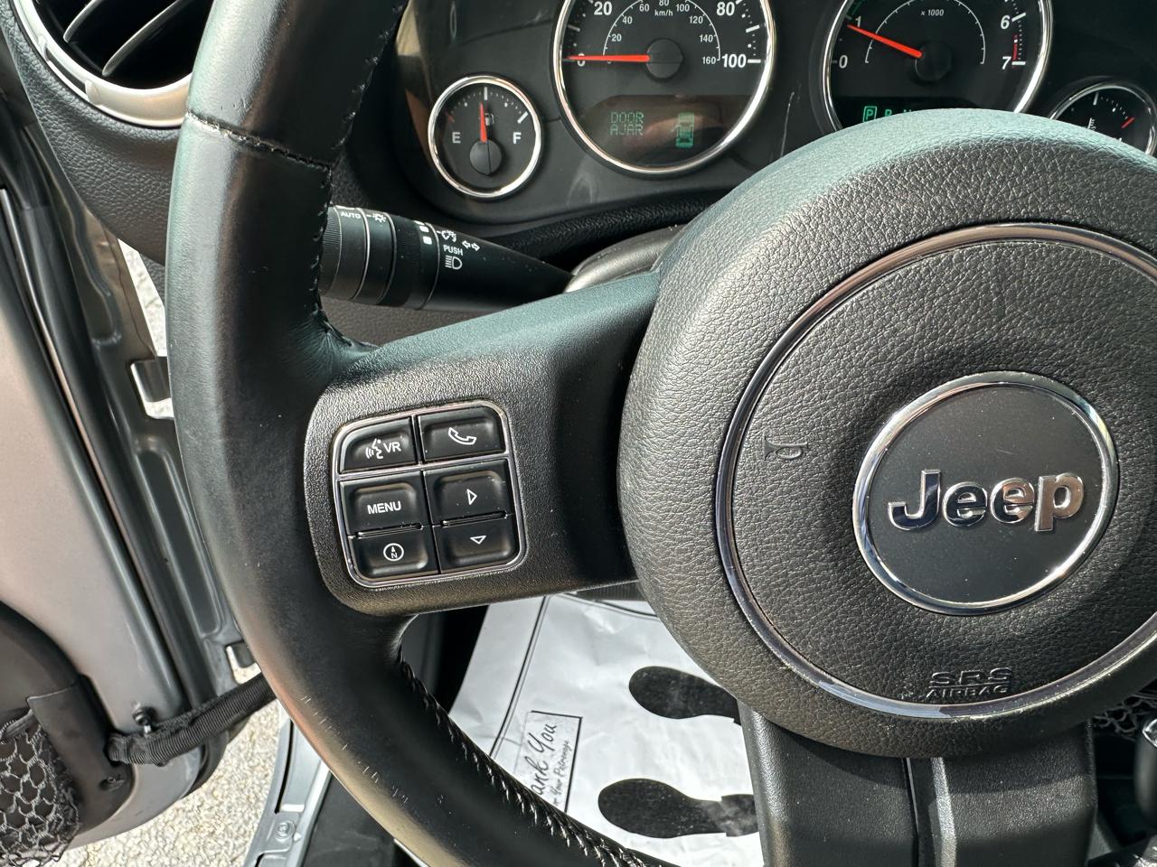 Jeep Wrangler Unlimited 4WD 4dr Sahara 2013