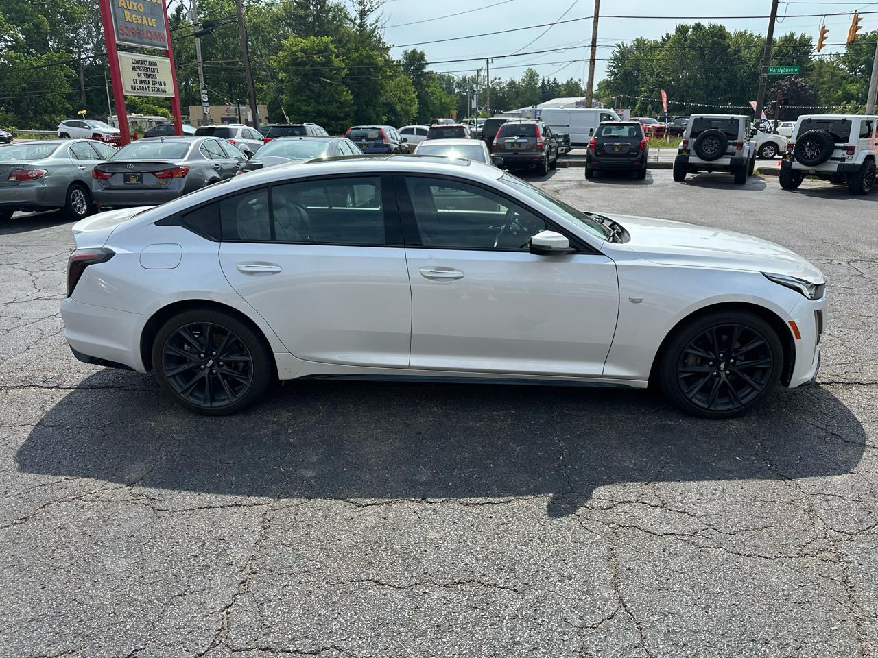 Cadillac CT5 4dr Sdn Sport 2022