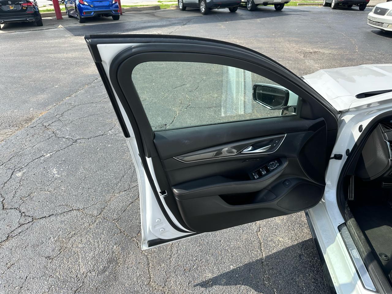 Cadillac CT5 4dr Sdn Sport 2022