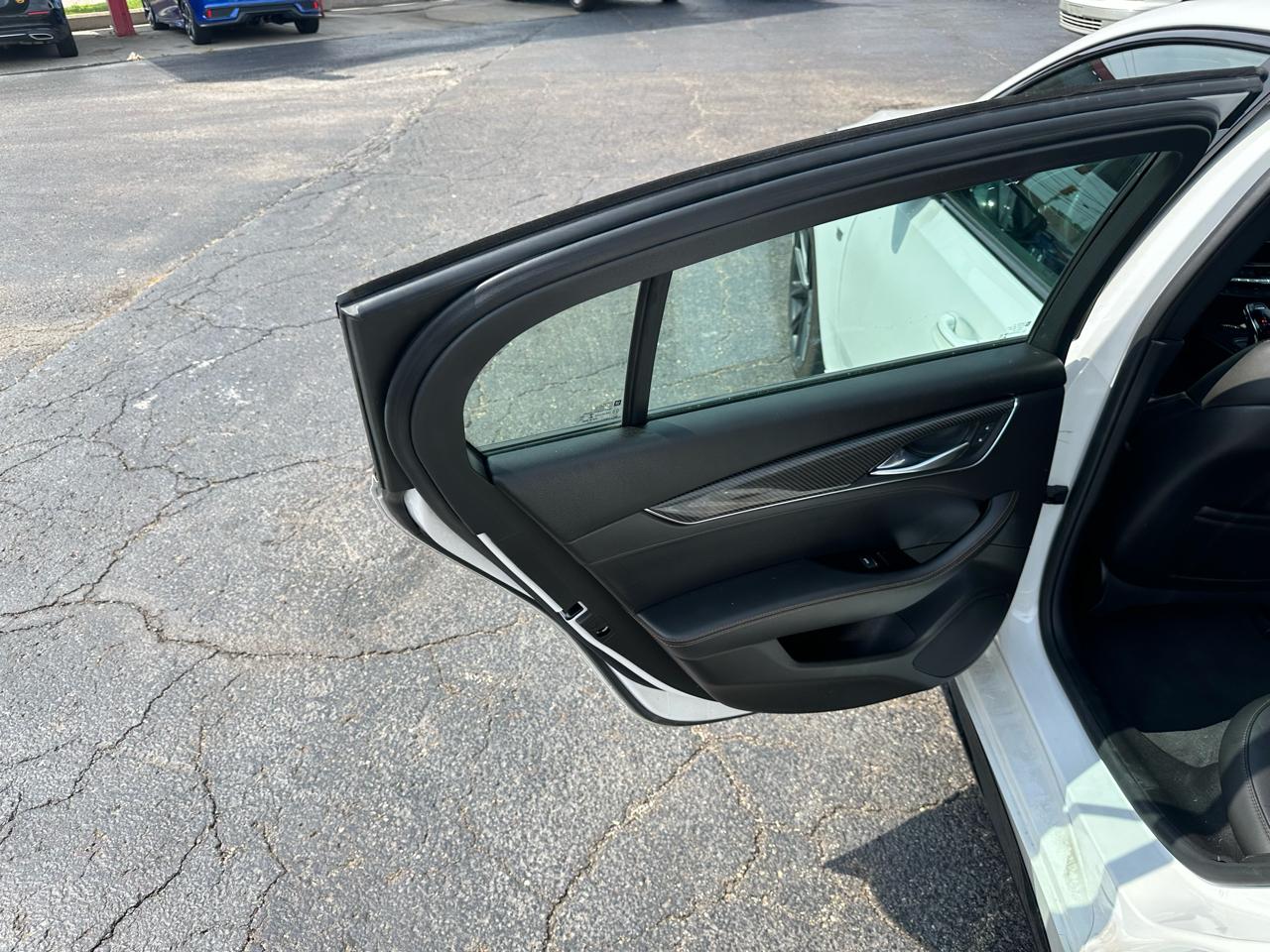 Cadillac CT5 4dr Sdn Sport 2022