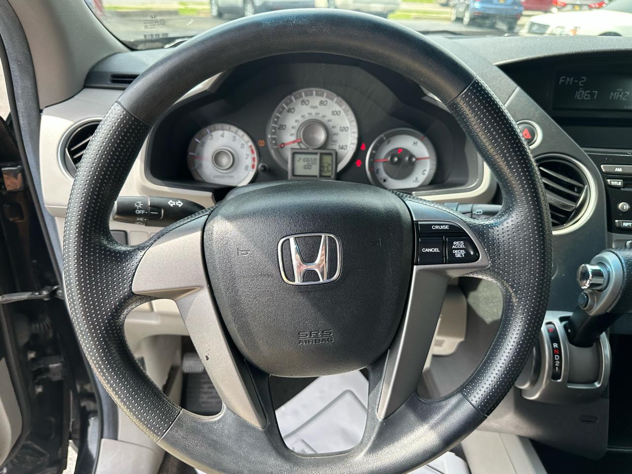Honda Pilot 2WD 4dr LX 2012