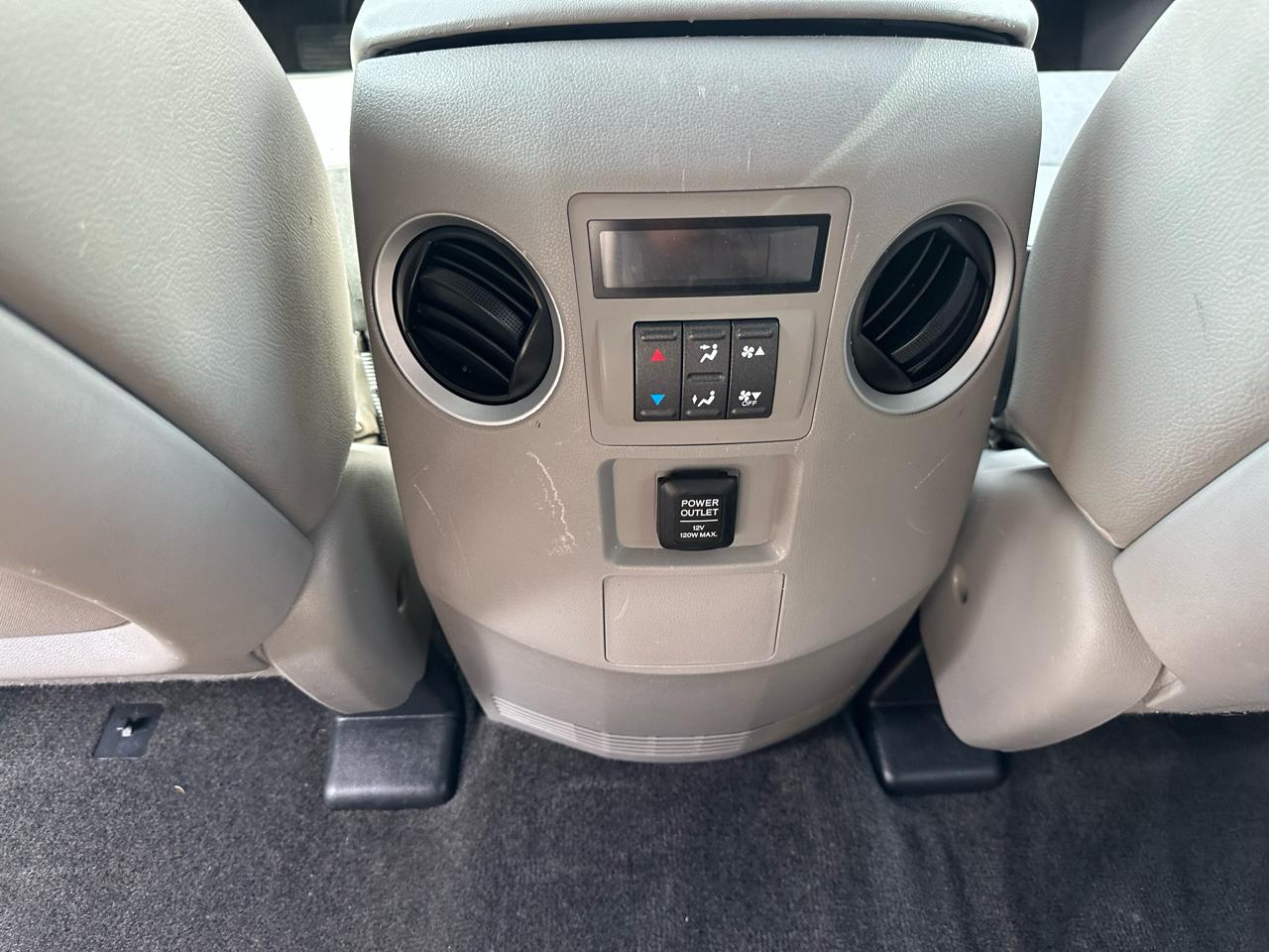 Honda Pilot 2WD 4dr LX 2012