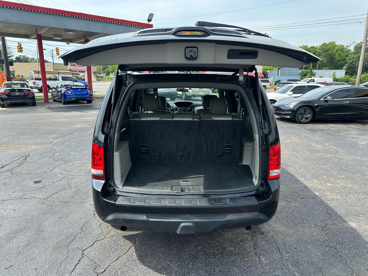 Honda Pilot 2WD 4dr LX 2012