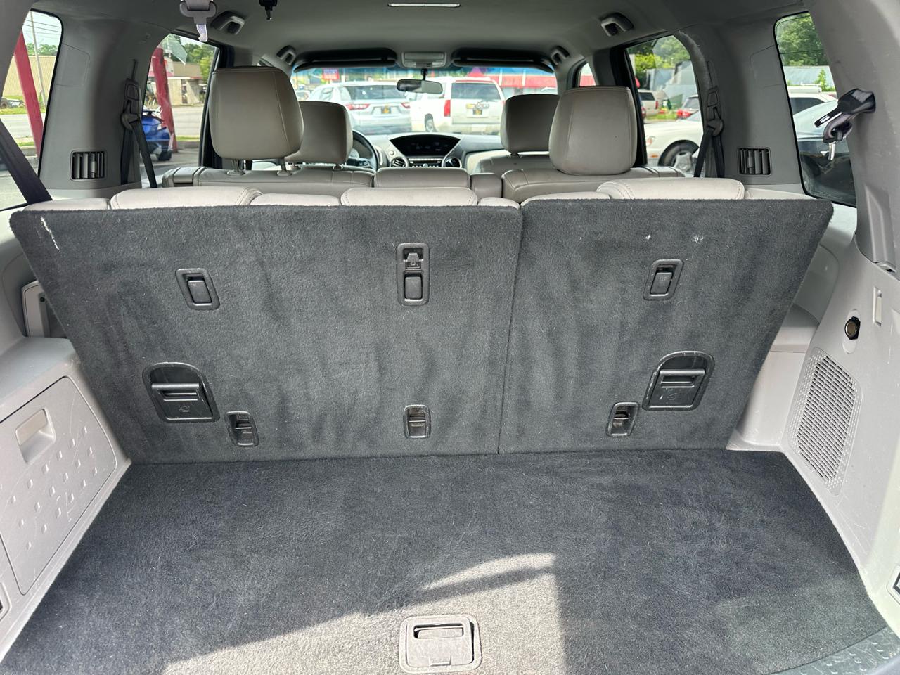 Honda Pilot 2WD 4dr LX 2012