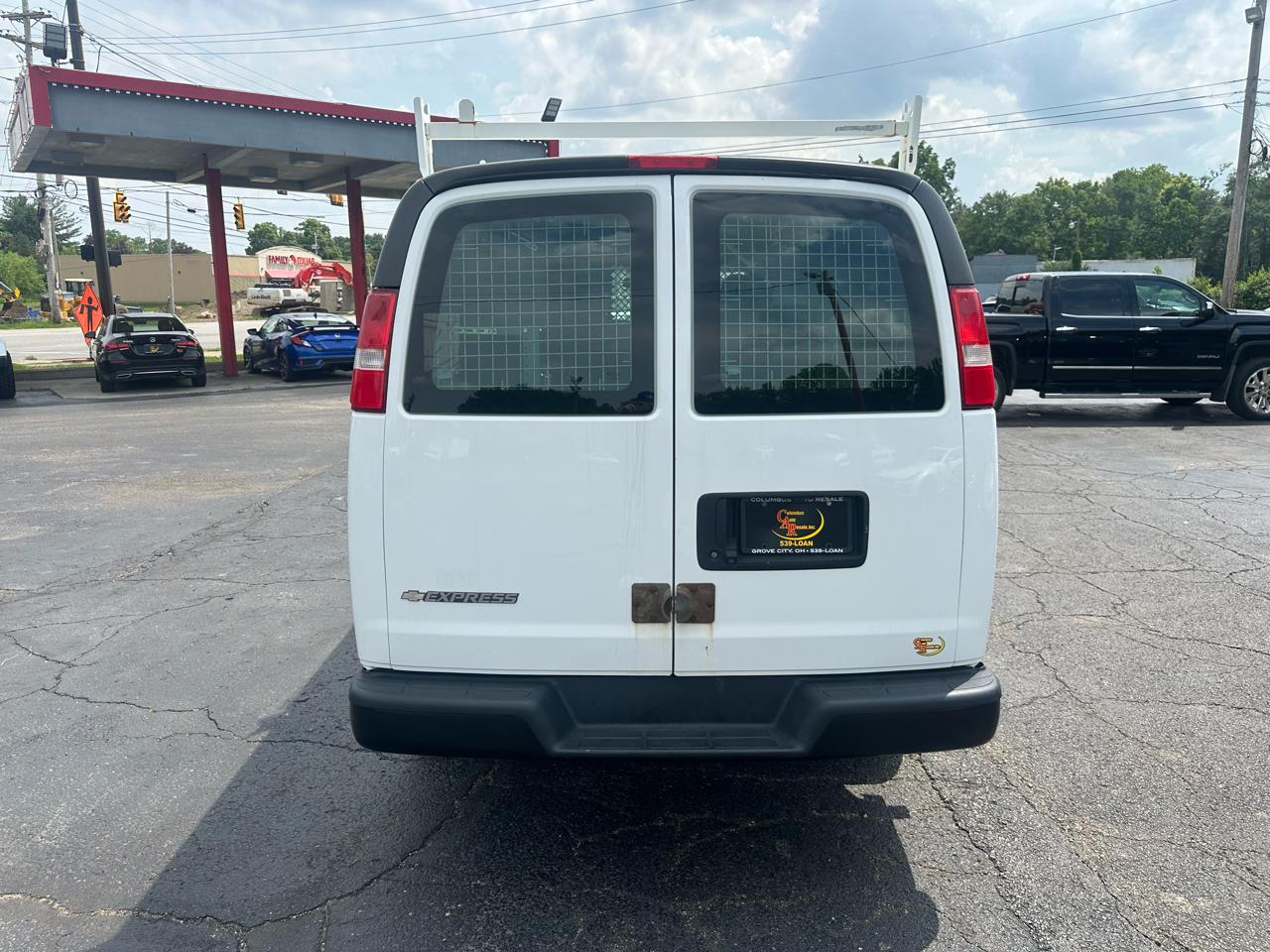 Chevrolet Express Cargo Van RWD 2500 135" 2019
