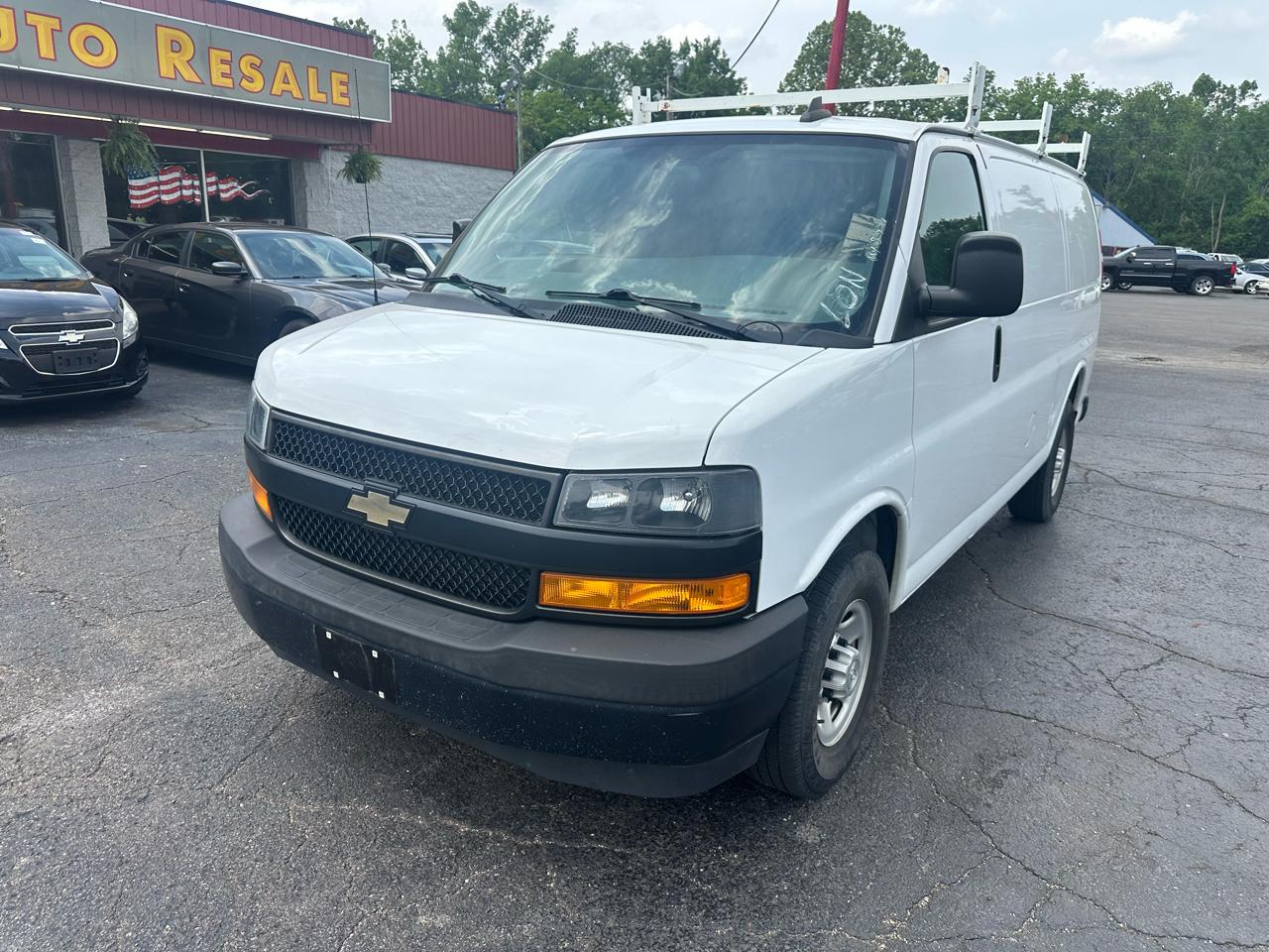 Chevrolet Express Cargo Van RWD 2500 135" 2019