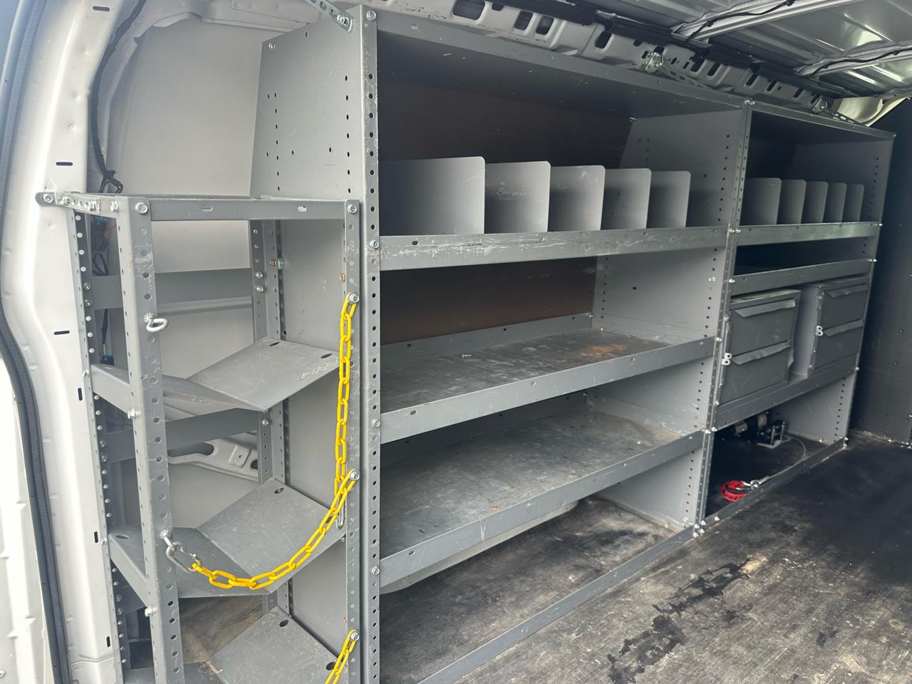 Chevrolet Express Cargo Van RWD 2500 135" 2019