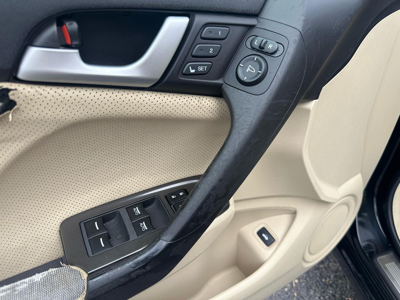 Acura TSX 4dr Sdn I4 Auto Tech Pkg 2012