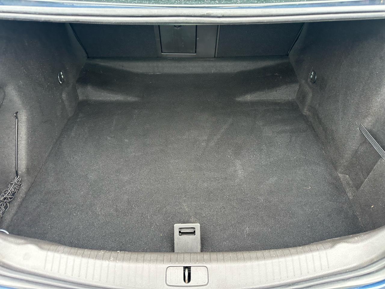 Buick Regal 4dr Sdn CXL Turbo TO3 (Russelsheim) *Ltd Avail* 2011