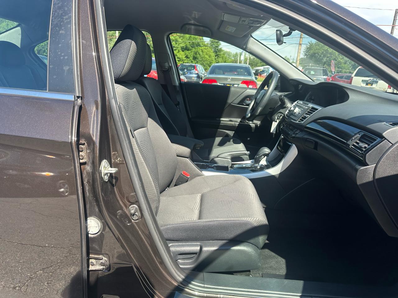 Honda Accord Sedan LX CVT 2017