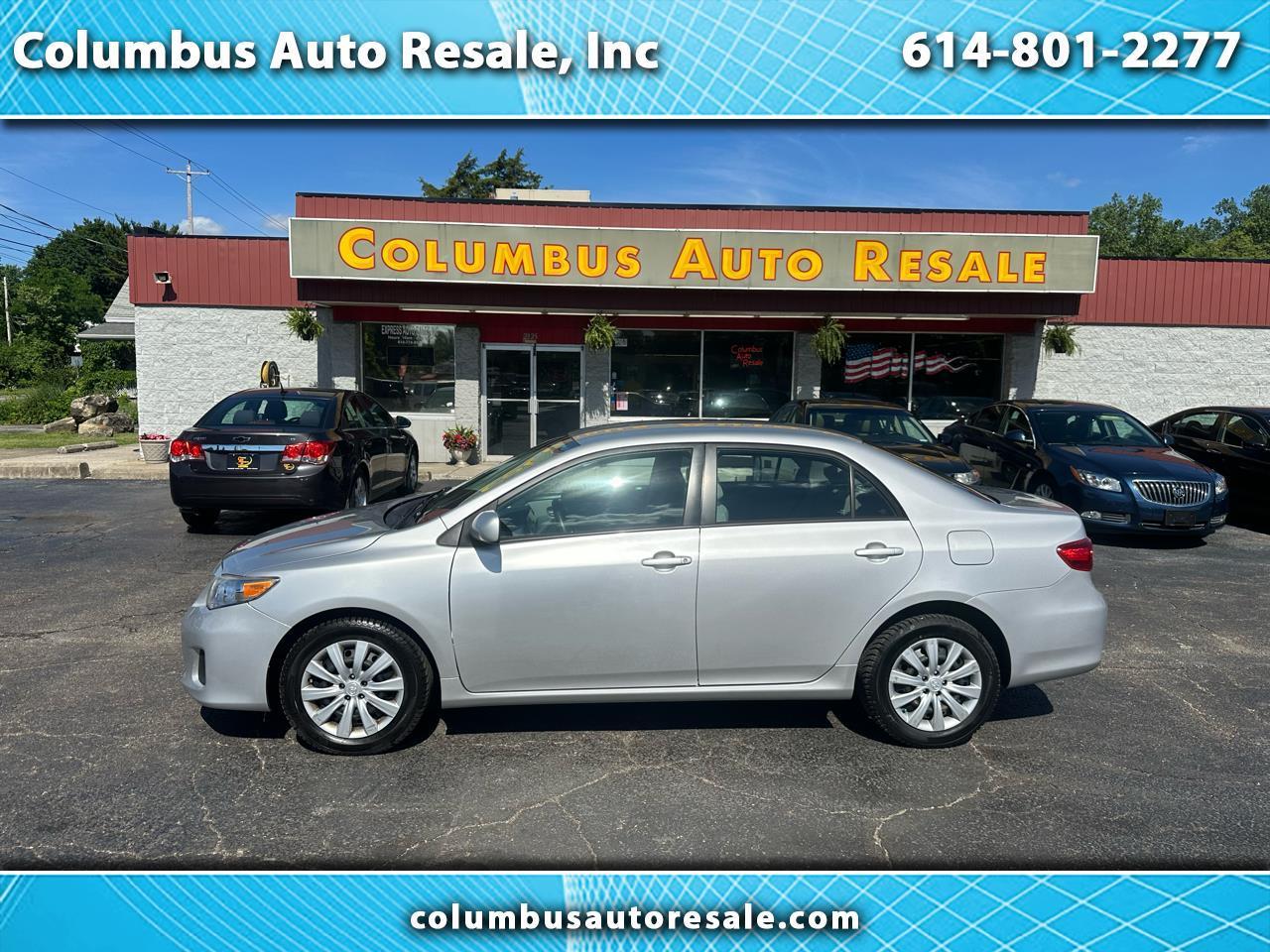 Toyota Corolla 4dr Sdn Auto LE (Natl) 2012
