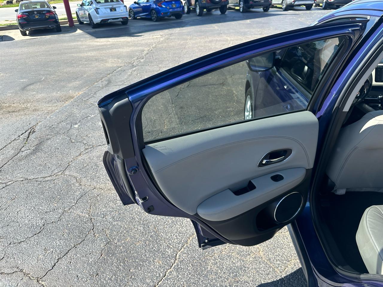 Honda HR-V 2WD 4dr CVT EX-L w/Navi 2016