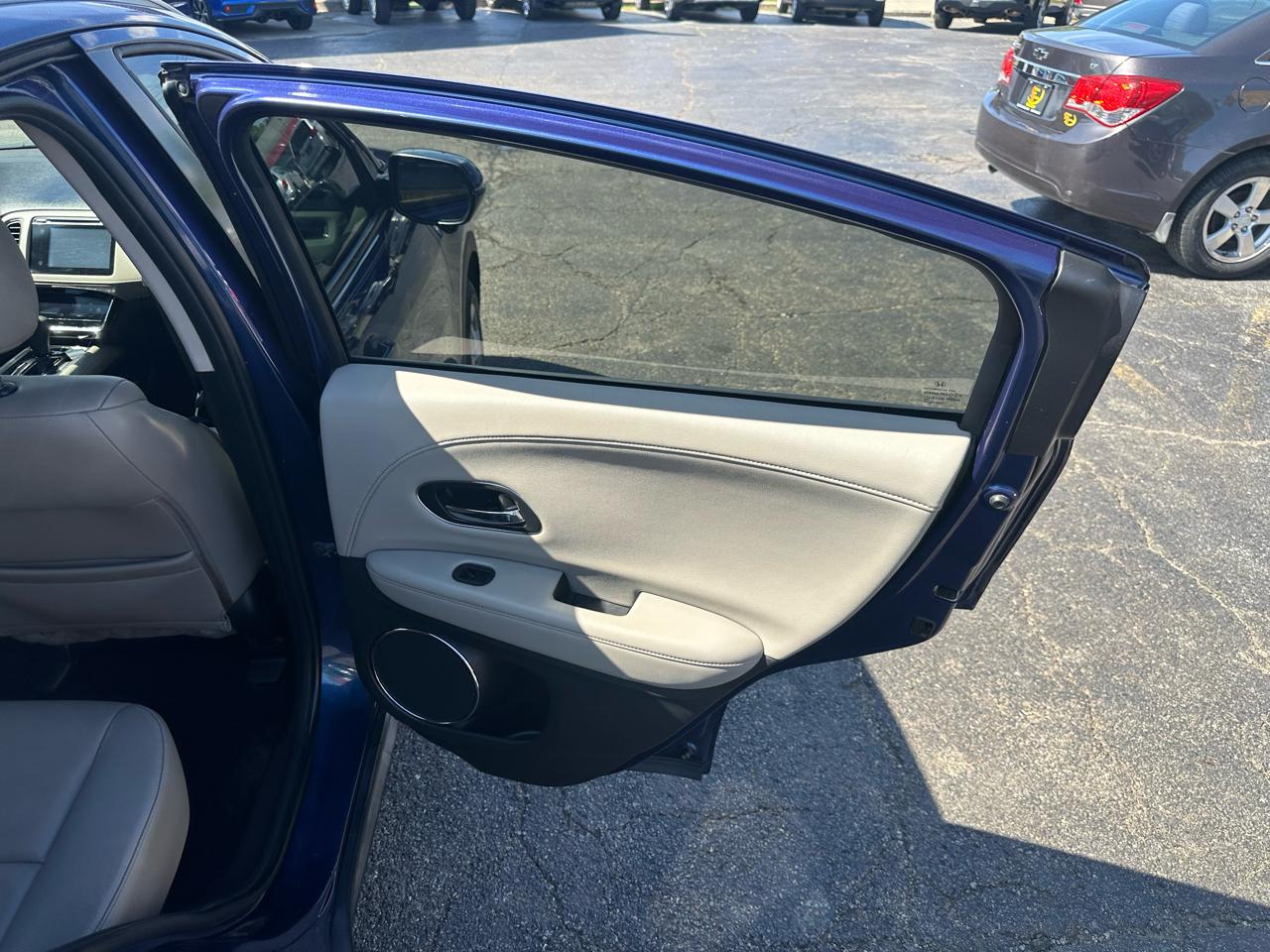 Honda HR-V 2WD 4dr CVT EX-L w/Navi 2016