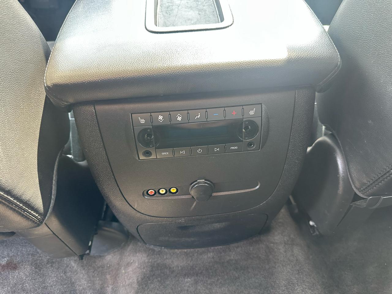 Chevrolet Tahoe 4WD 4dr 1500 LTZ 2012