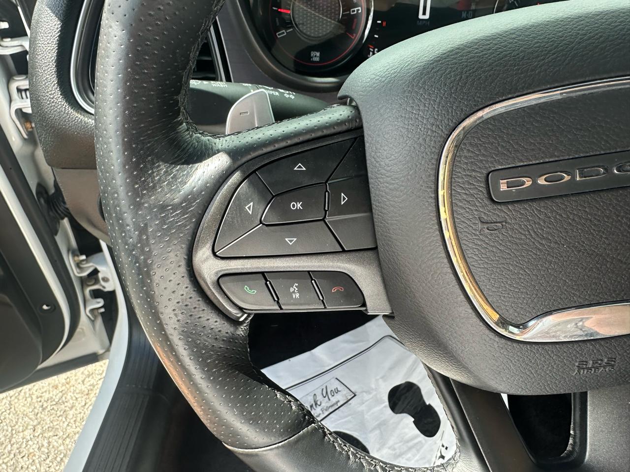 Dodge Challenger SXT Plus RWD 2018