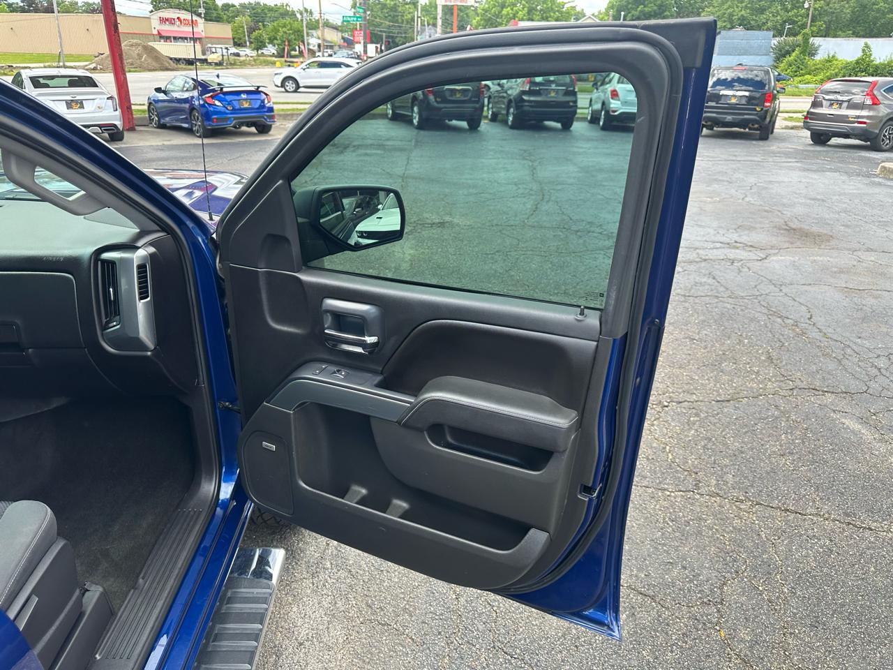 Chevrolet Silverado 1500 4WD Crew Cab 143.5" LT w/1LT 2014
