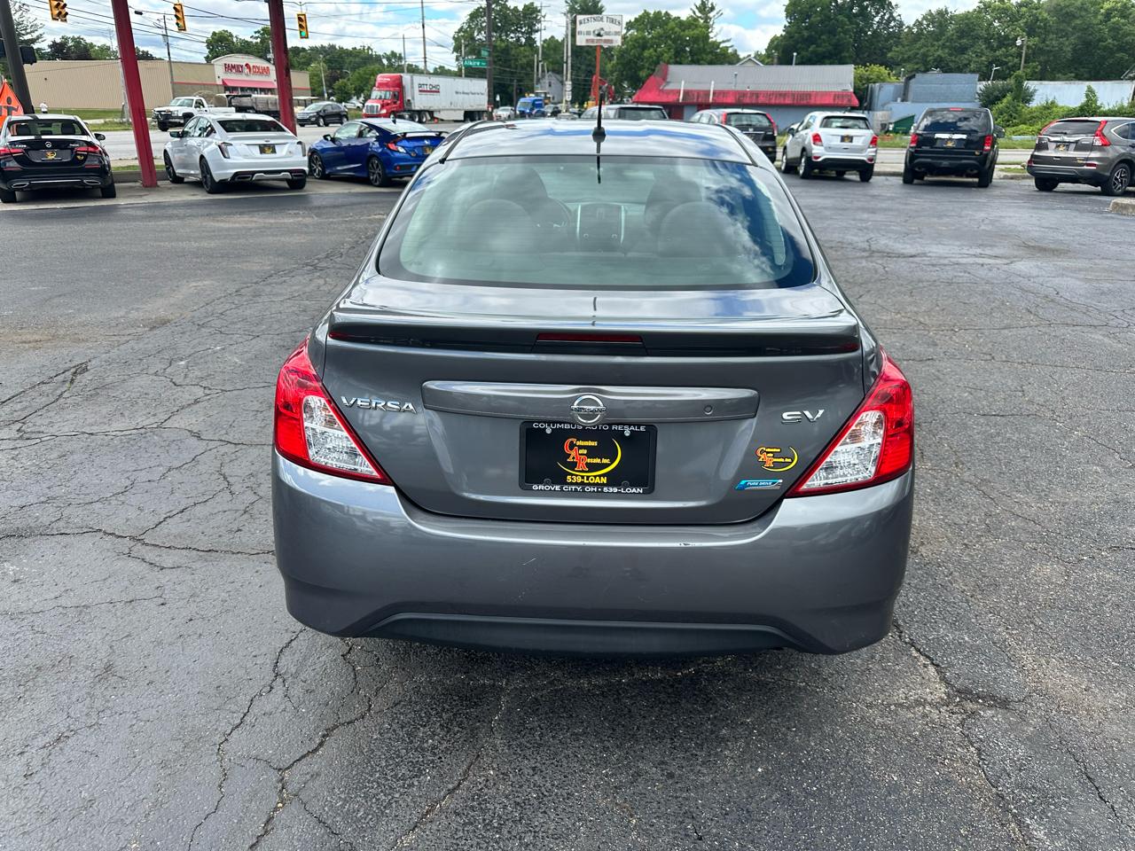 Nissan Versa 4dr Sdn CVT 1.6 SV 2016