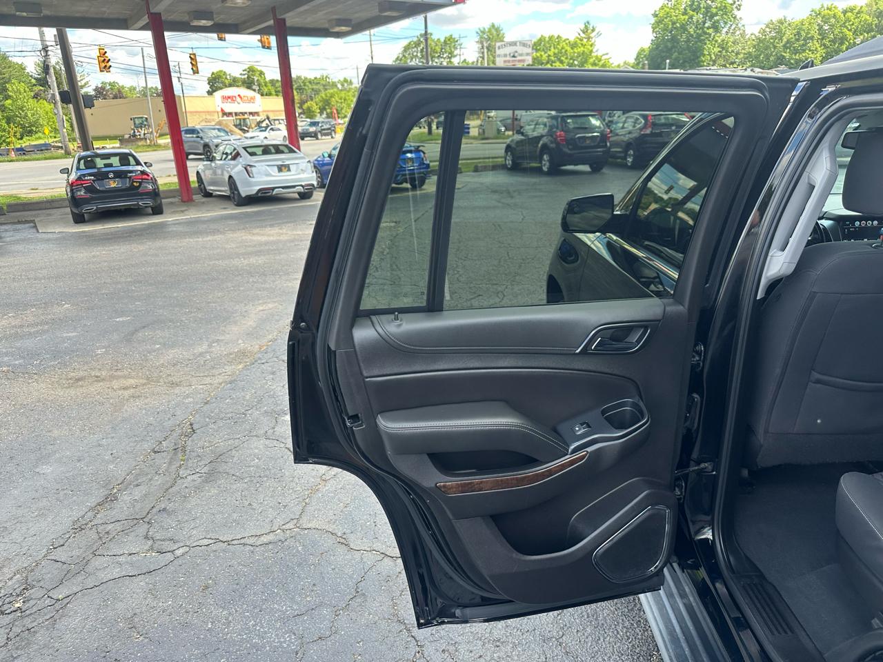 Chevrolet Tahoe 4WD 4dr LS 2019
