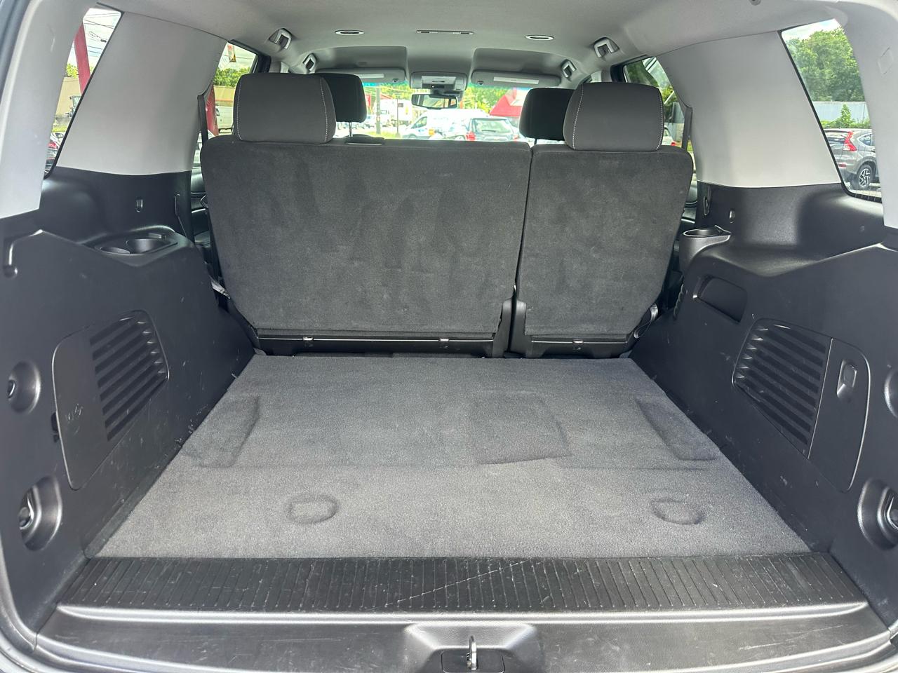 Chevrolet Tahoe 4WD 4dr LS 2019