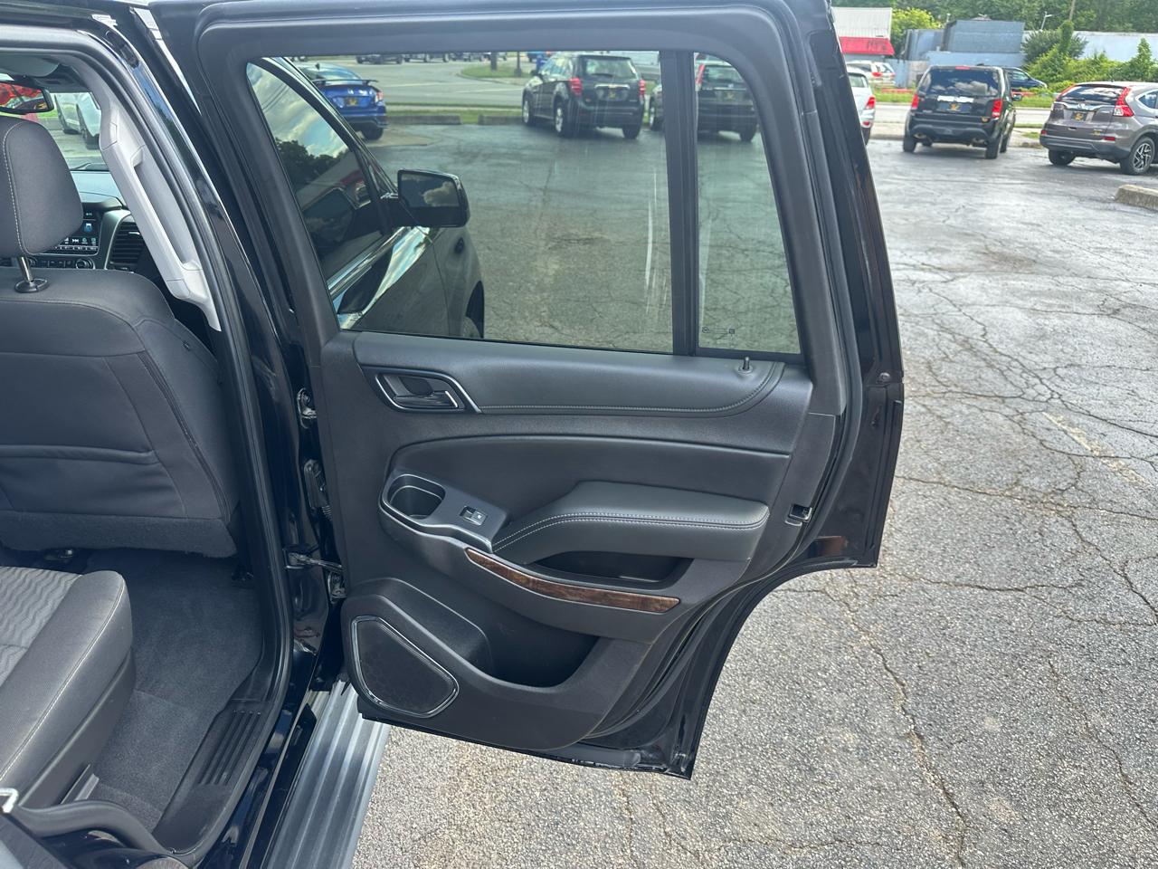 Chevrolet Tahoe 4WD 4dr LS 2019