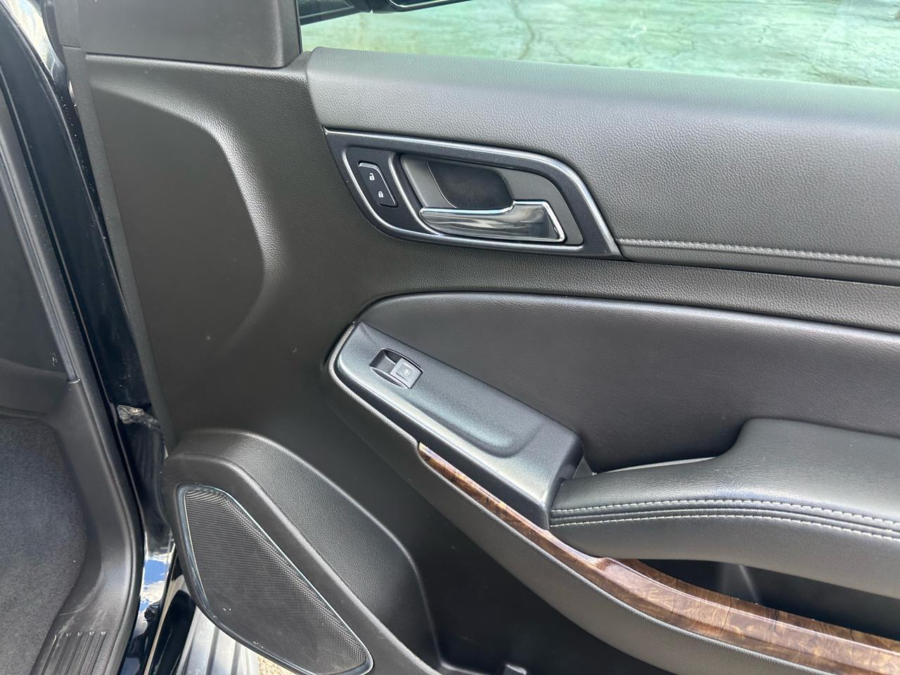 Chevrolet Tahoe 4WD 4dr LS 2019
