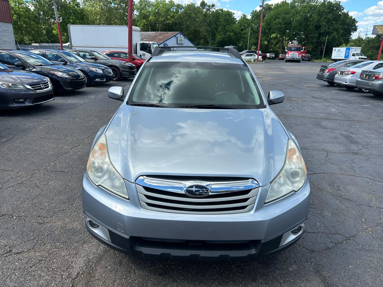 Subaru Outback 4dr Wgn H4 Auto 2.5i Premium 2012
