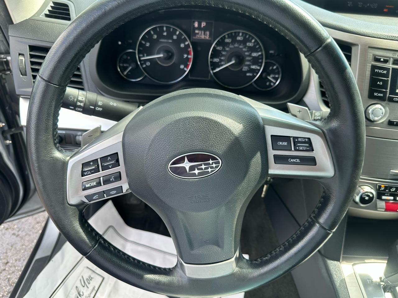 Subaru Outback 4dr Wgn H4 Auto 2.5i Premium 2012