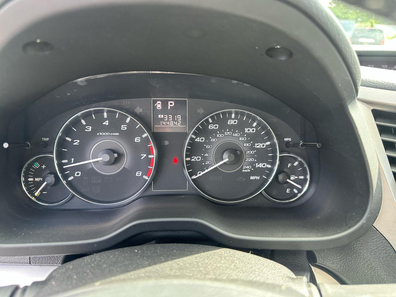 Subaru Outback 4dr Wgn H4 Auto 2.5i Premium 2012