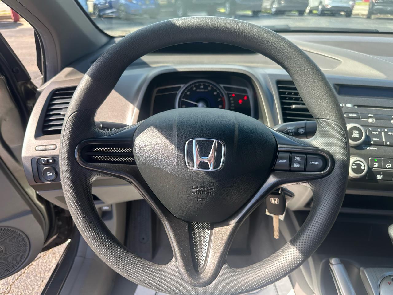 Honda Civic Cpe LX AT 2006