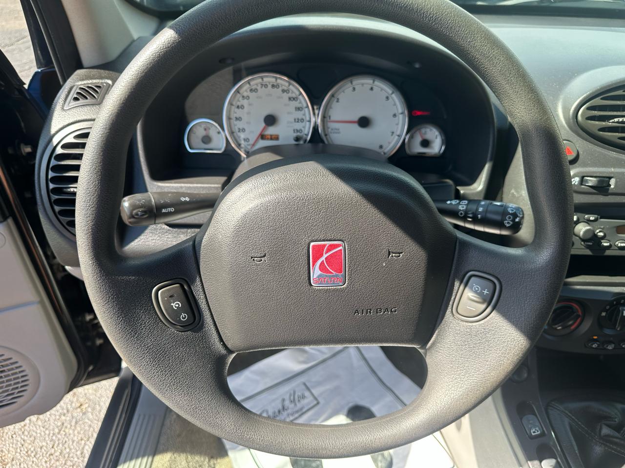 Saturn VUE 4dr FWD Manual 2004