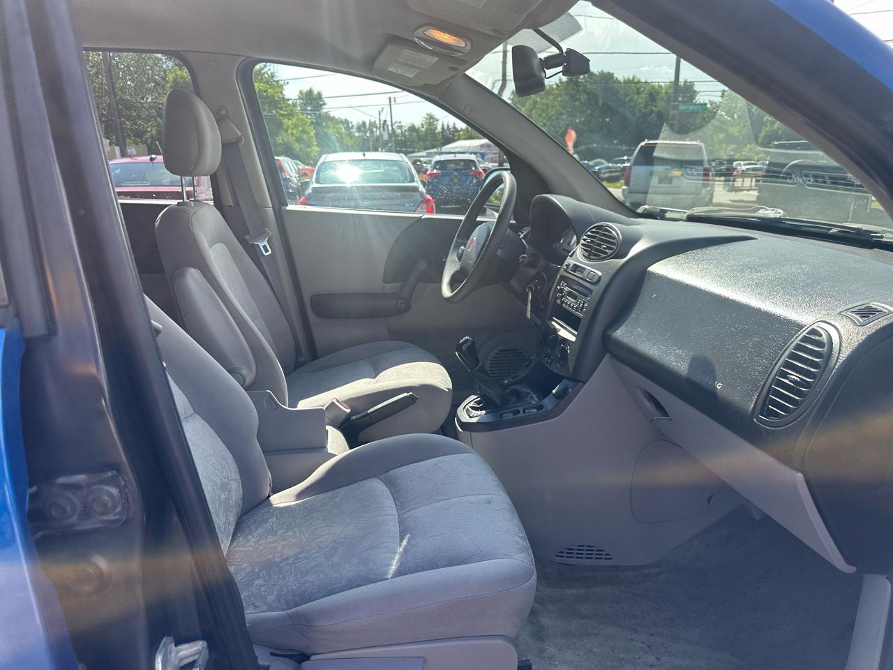 Saturn VUE 4dr FWD Manual 2004