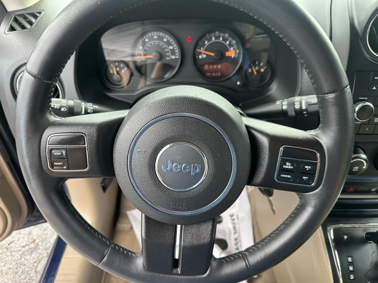 Jeep Patriot 4WD 4dr Latitude 2014