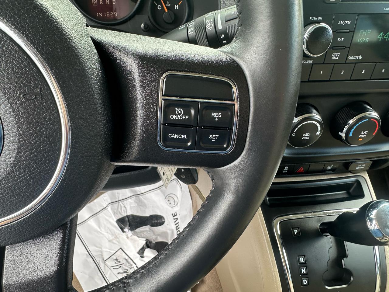 Jeep Patriot 4WD 4dr Latitude 2014