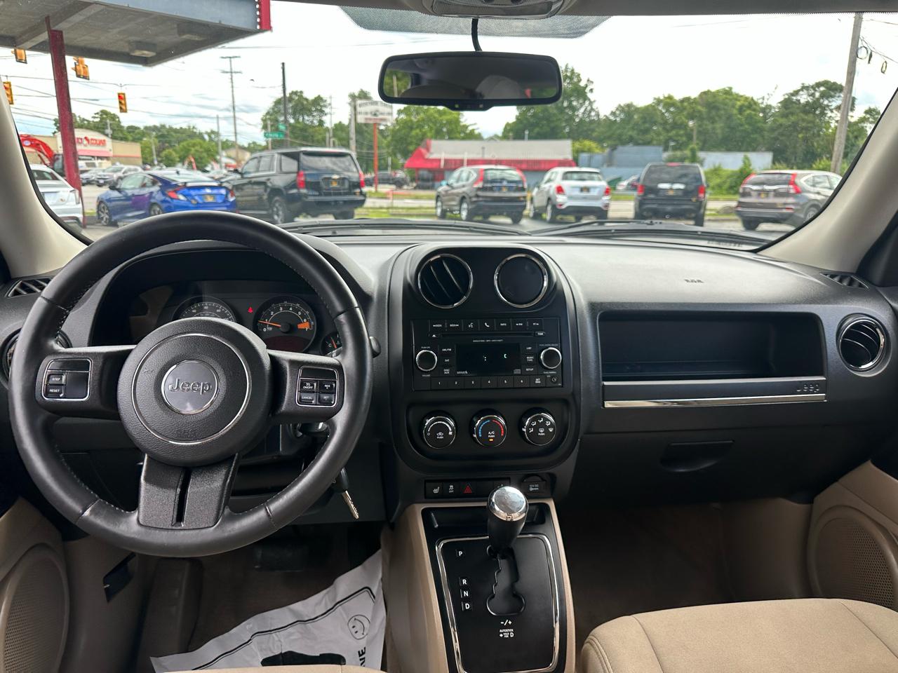 Jeep Patriot 4WD 4dr Latitude 2014