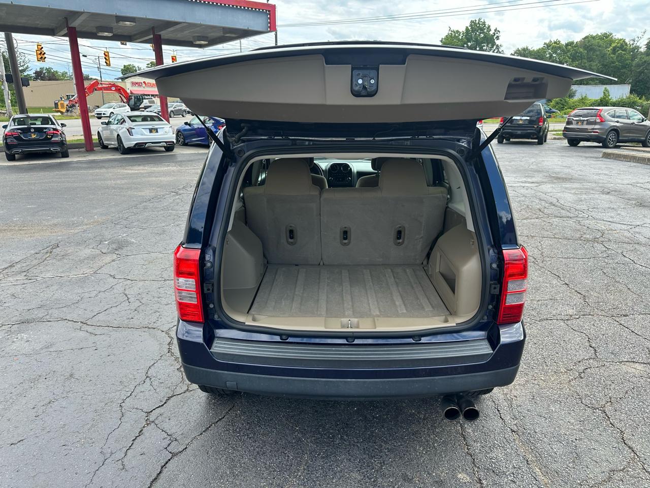 Jeep Patriot 4WD 4dr Latitude 2014