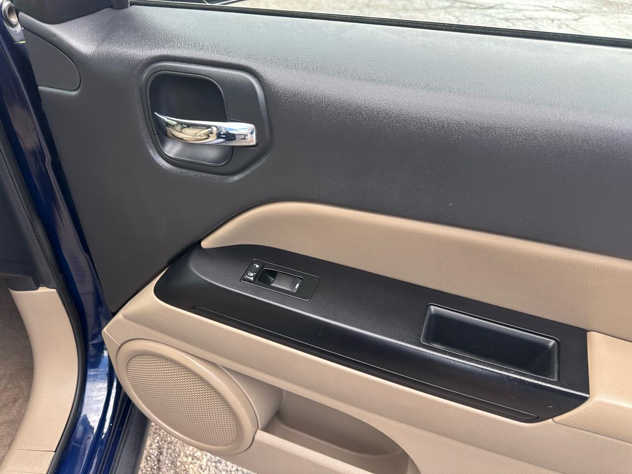 Jeep Patriot 4WD 4dr Latitude 2014