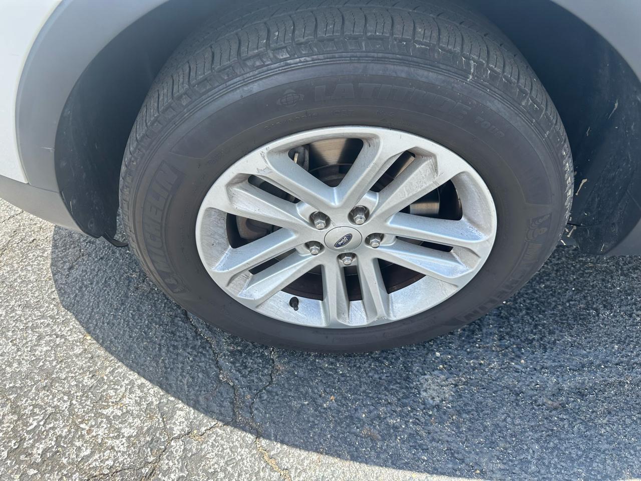Ford Explorer 4WD 4dr XLT 2015