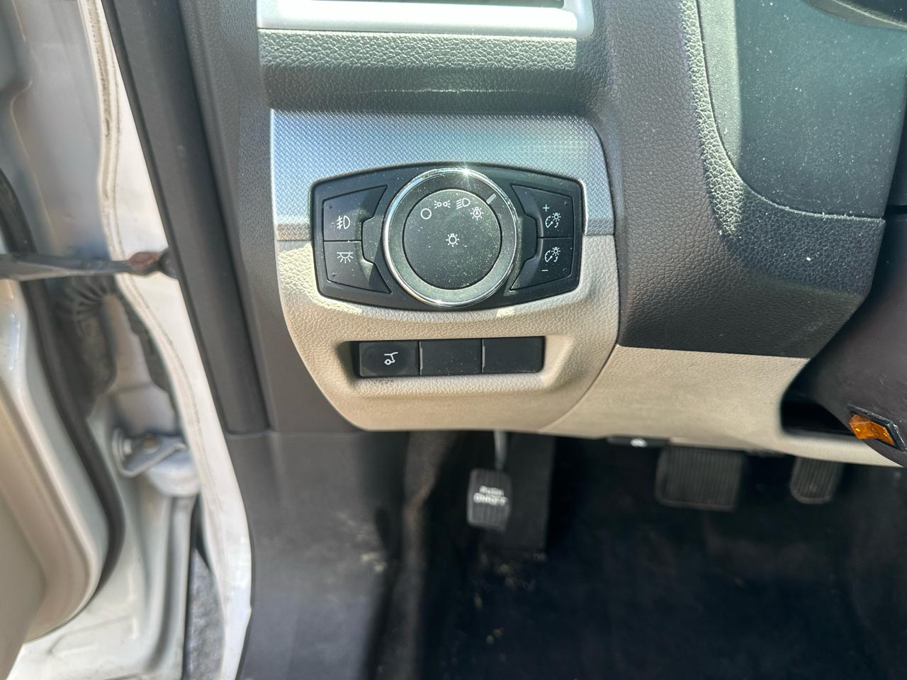 Ford Explorer 4WD 4dr XLT 2015