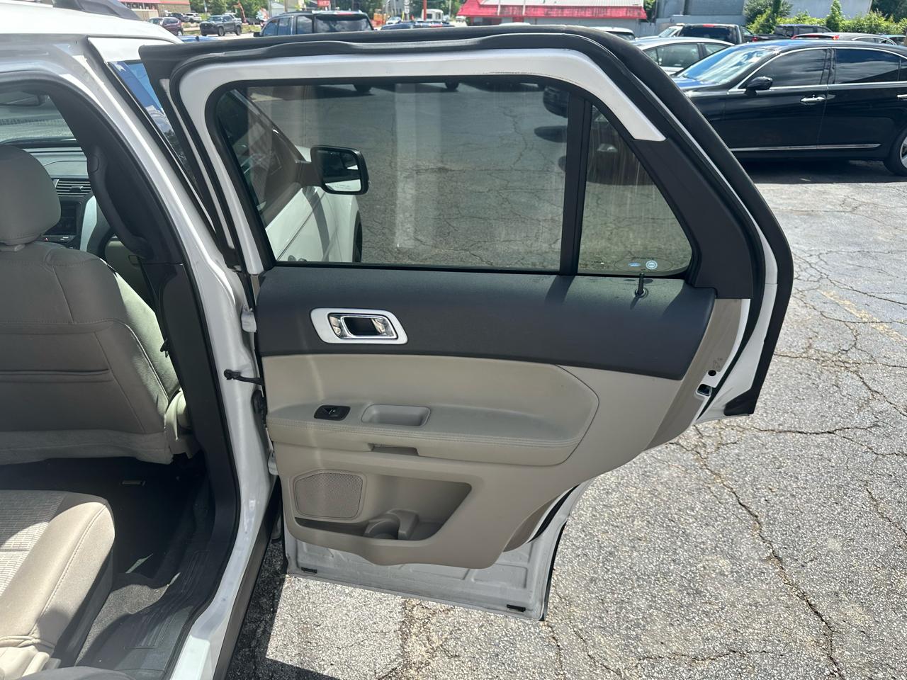 Ford Explorer 4WD 4dr XLT 2015