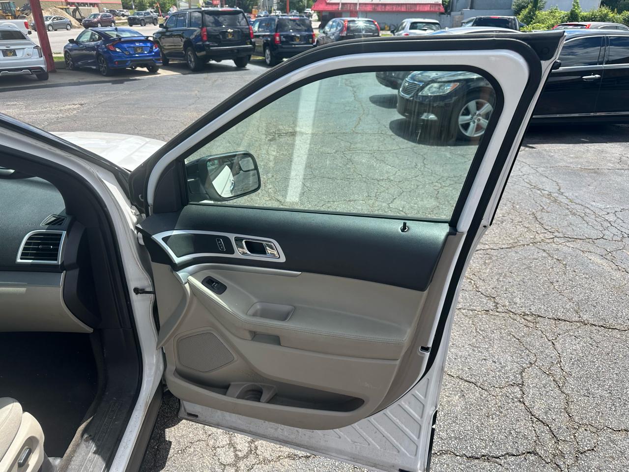 Ford Explorer 4WD 4dr XLT 2015