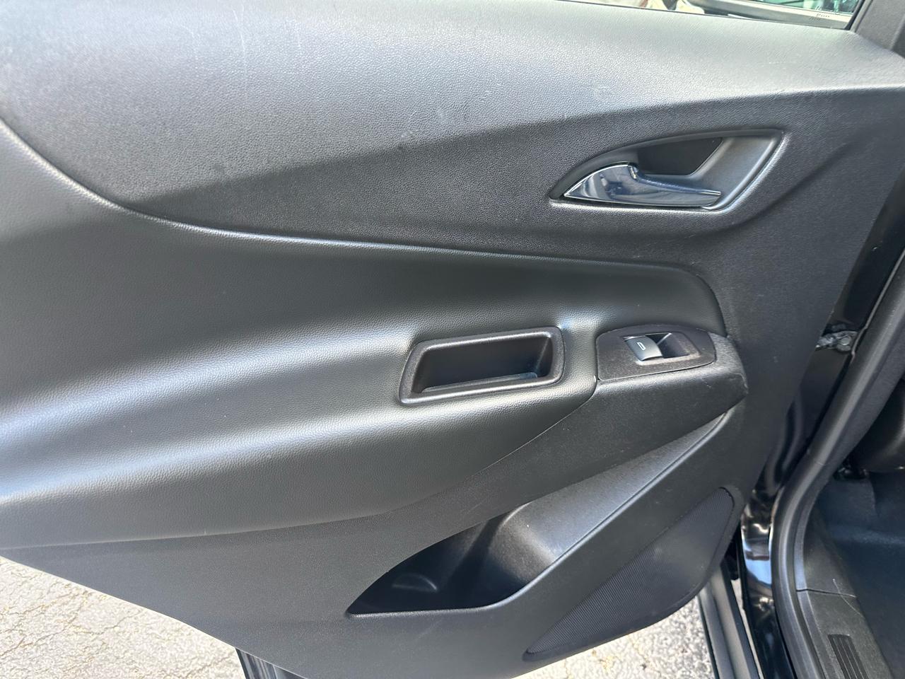 Chevrolet Equinox AWD 4dr LT w/2LT 2018
