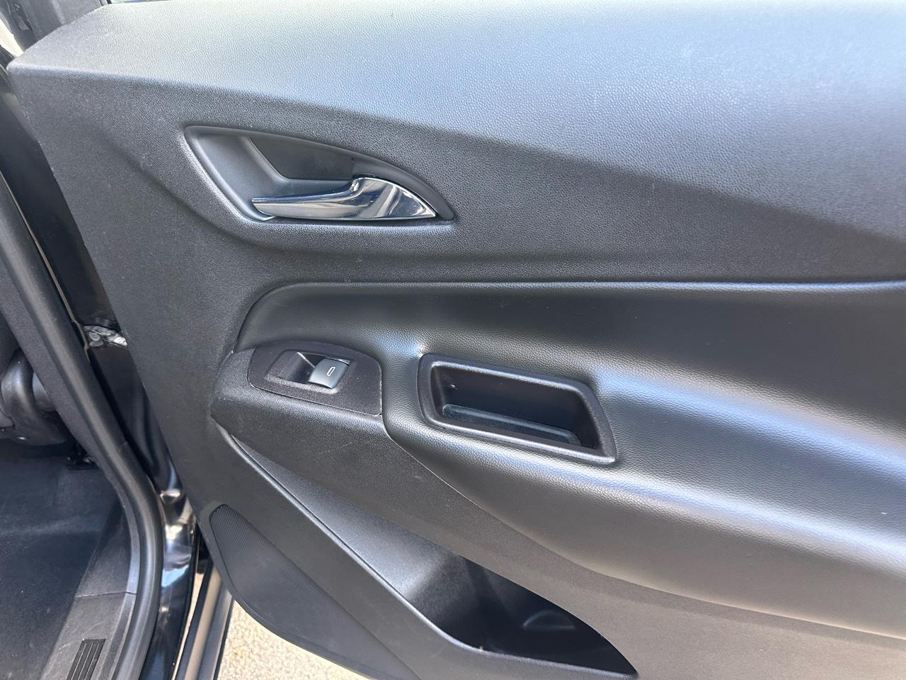 Chevrolet Equinox AWD 4dr LT w/2LT 2018
