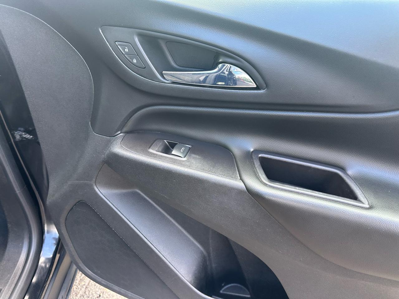Chevrolet Equinox AWD 4dr LT w/2LT 2018