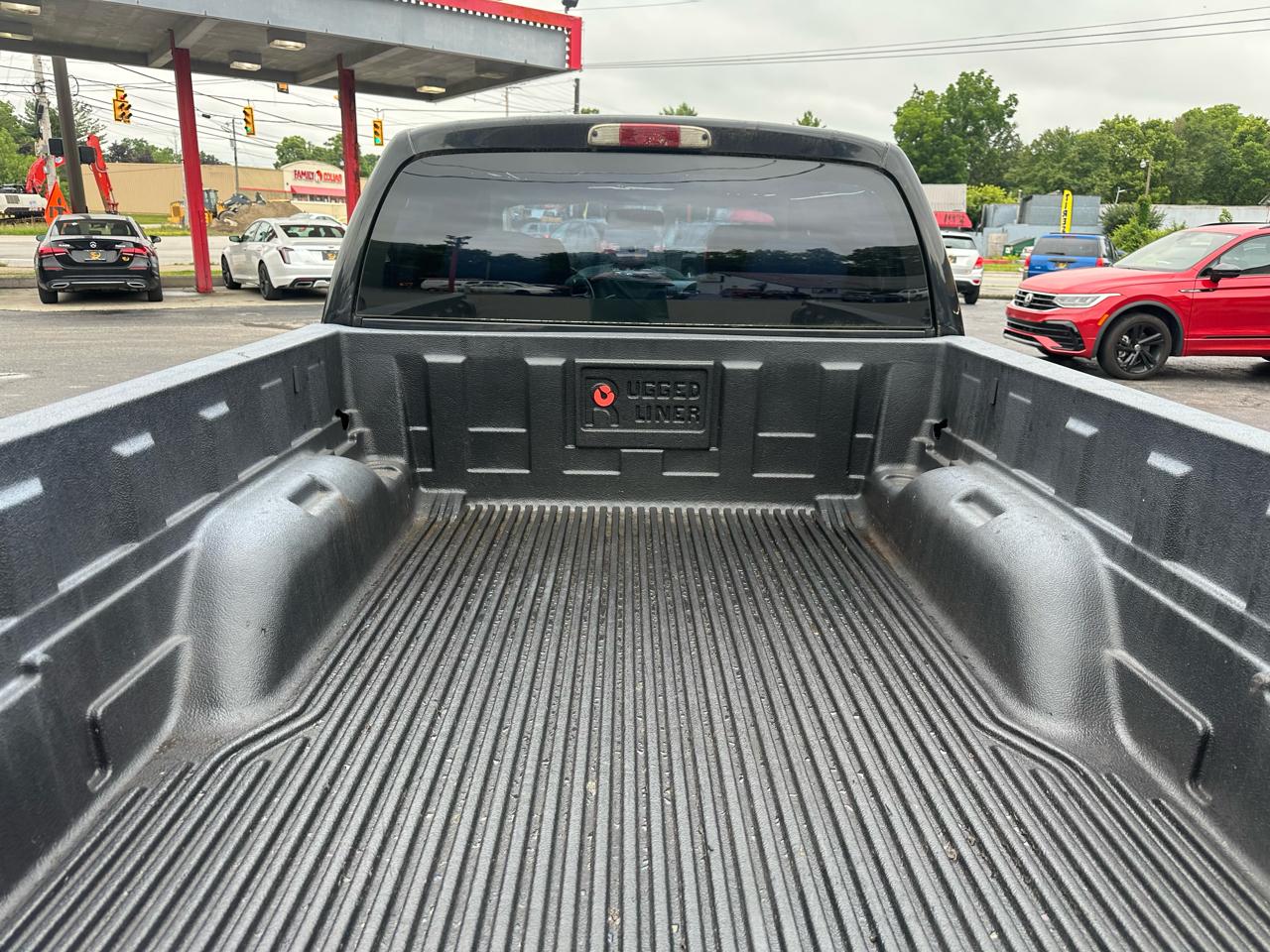 Dodge Dakota 4WD Crew Cab SXT 2008