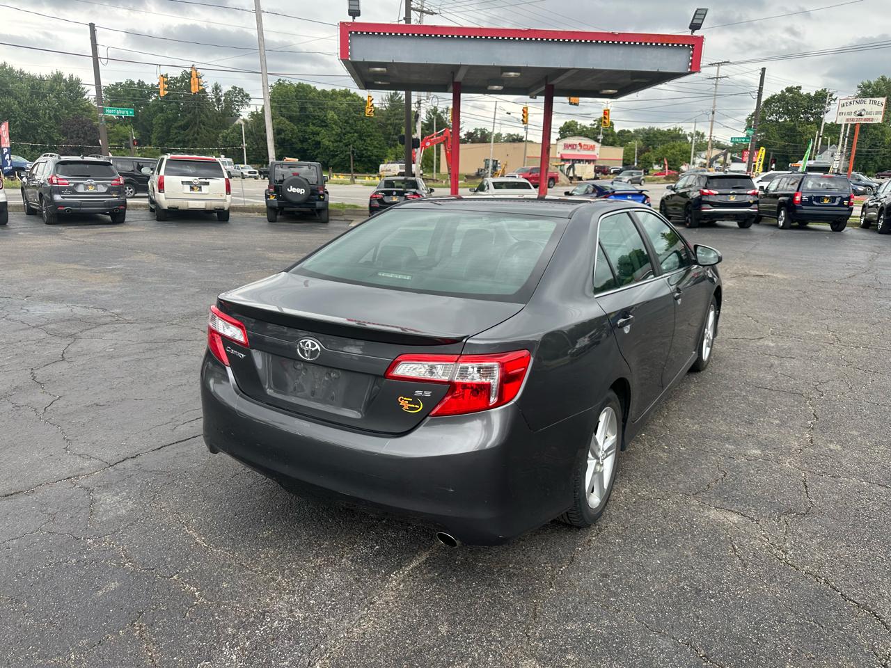 Toyota Camry 4dr Sdn I4 Auto SE Sport Limited Edition (Natl) 2012