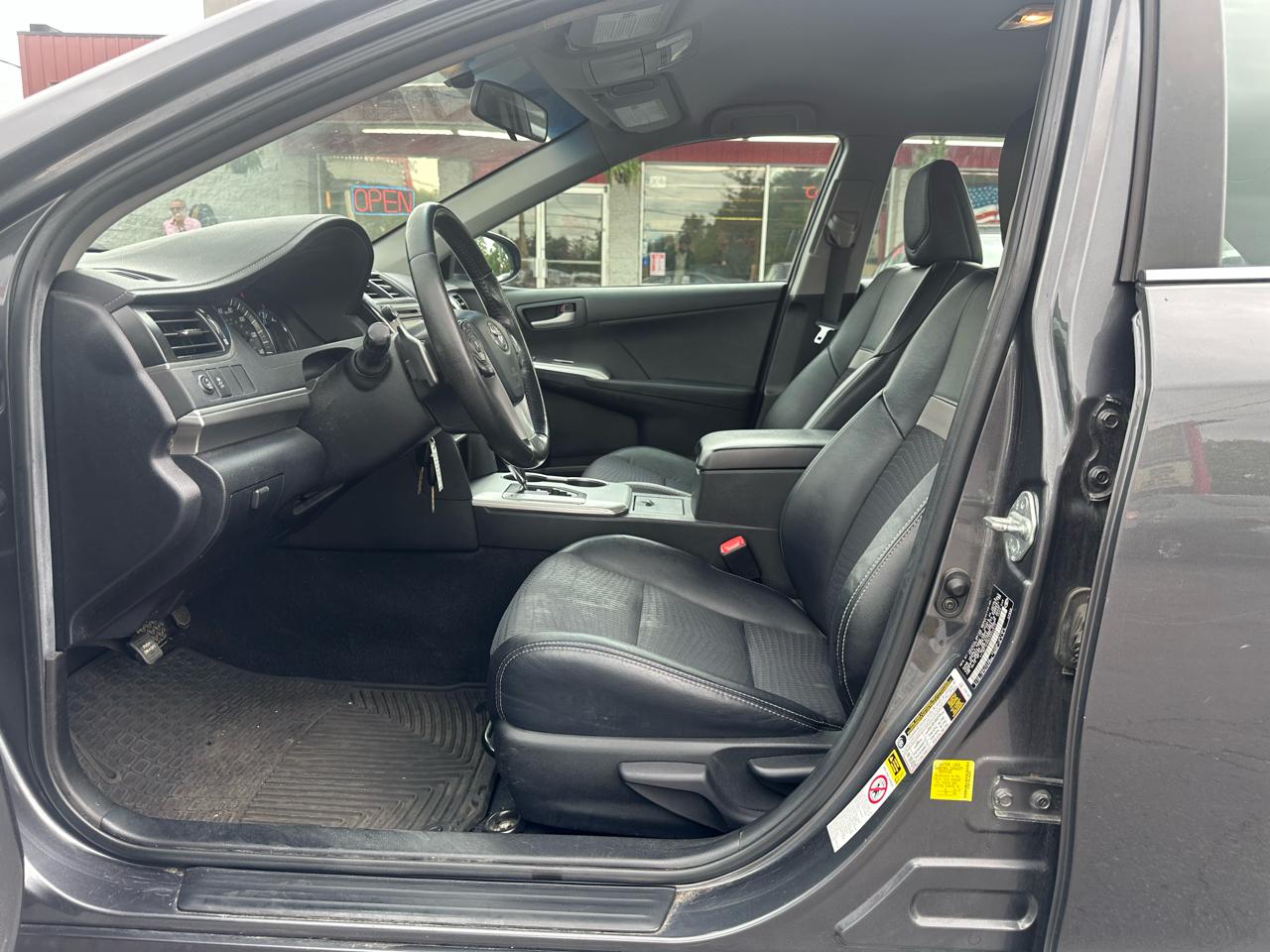 Toyota Camry 4dr Sdn I4 Auto SE Sport Limited Edition (Natl) 2012