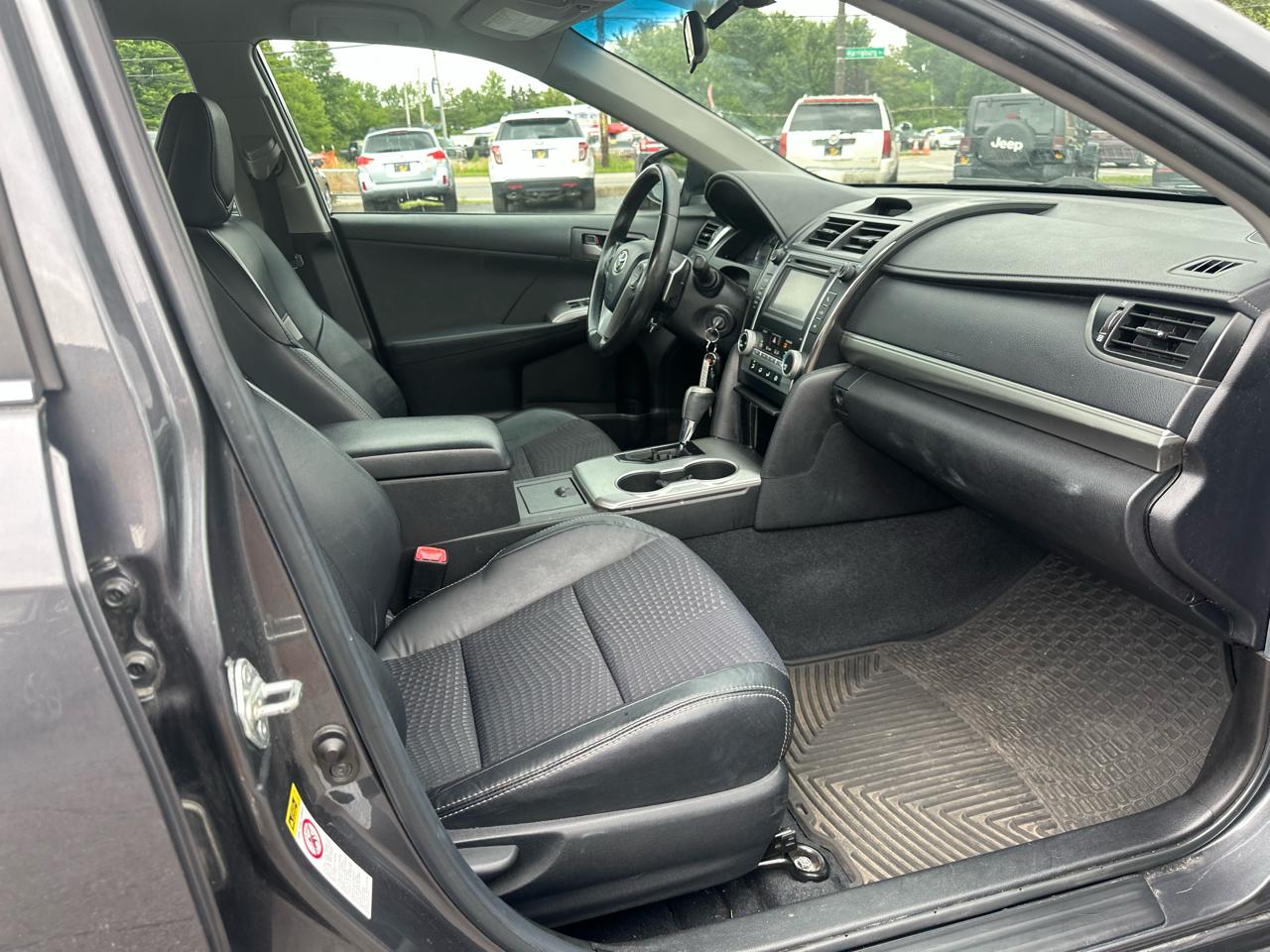 Toyota Camry 4dr Sdn I4 Auto SE Sport Limited Edition (Natl) 2012