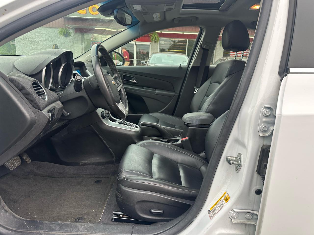 Chevrolet Cruze 4dr Sdn LT w/2LT 2012